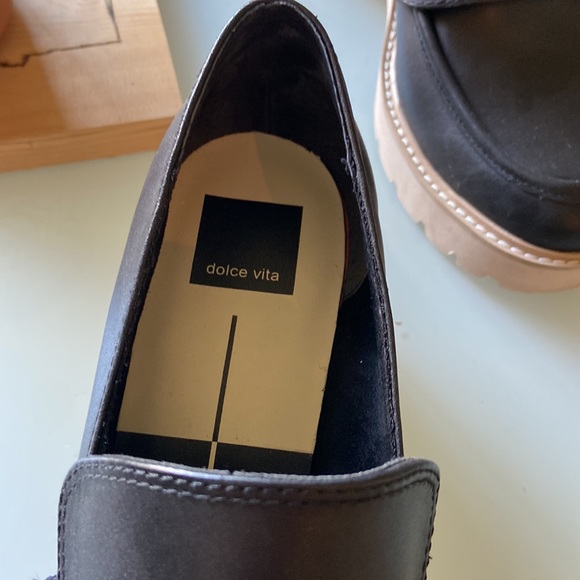 Dolce Vita lug sole loafers - Picture 2 of 5